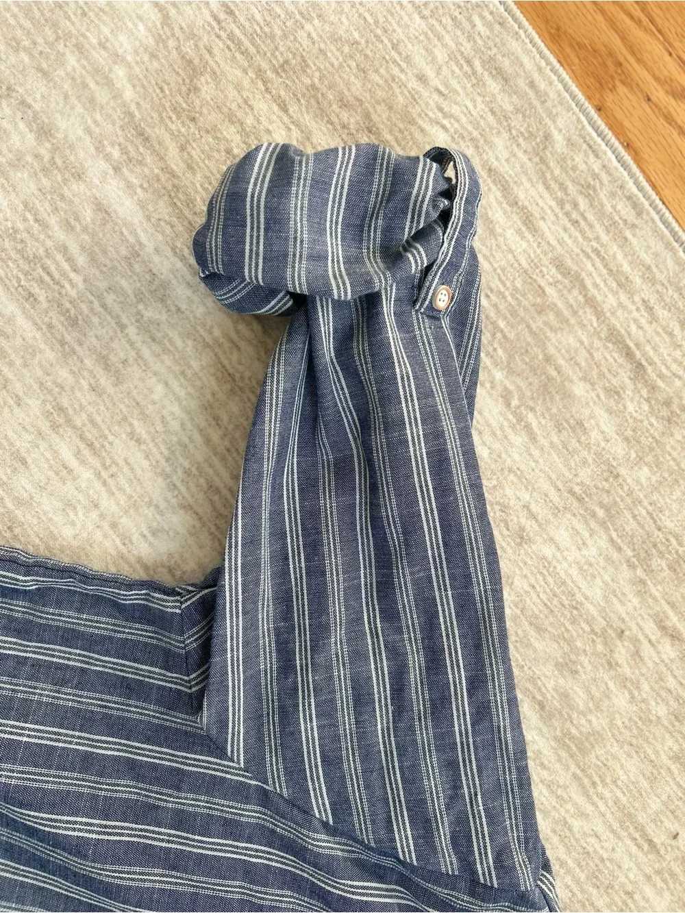 Eden & Olivia Blue Striped Tie Front Button Down Shirt M